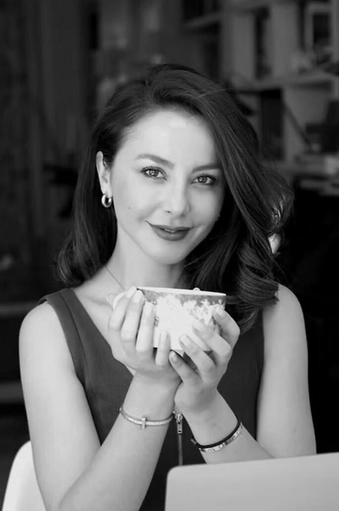 Esra Soylucicek